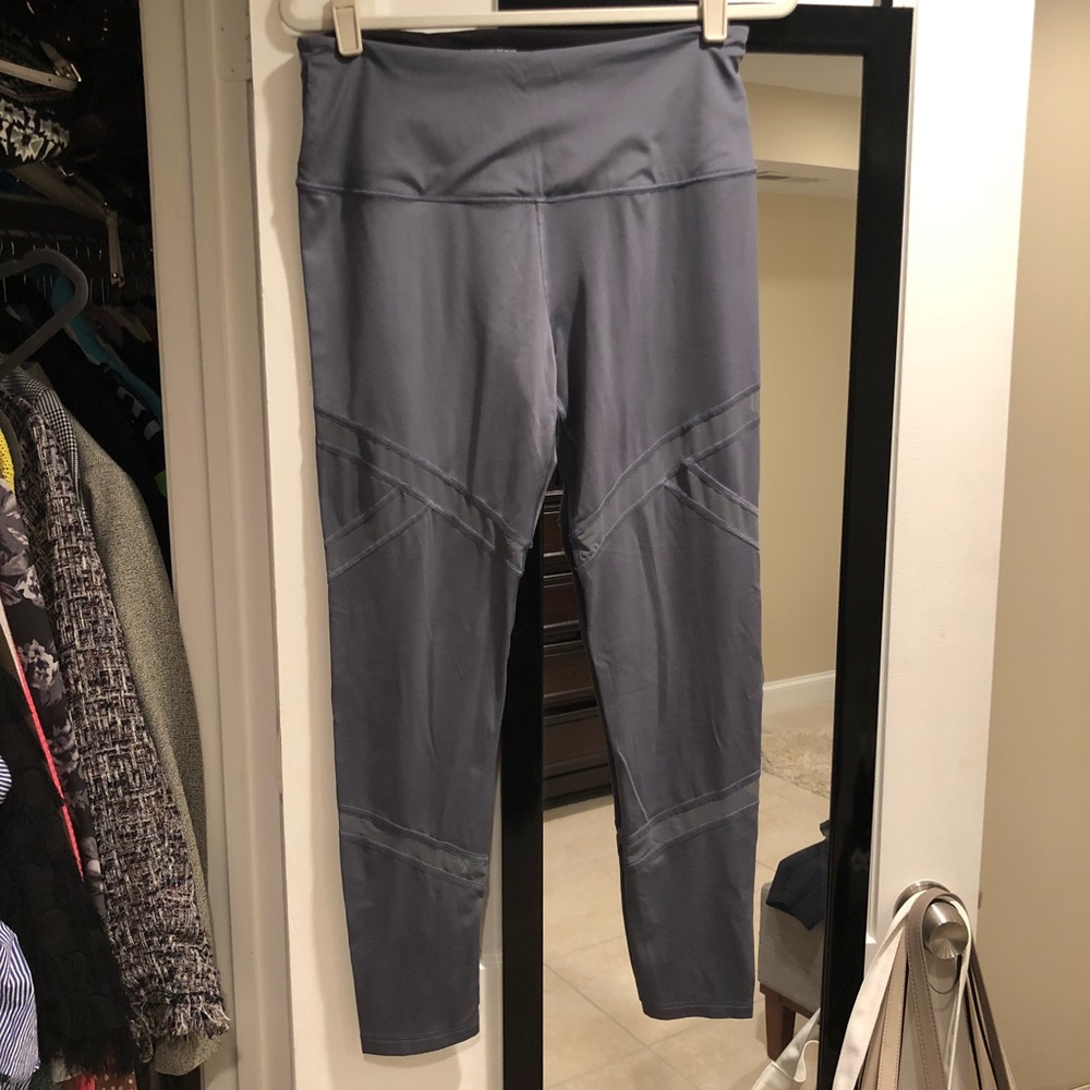 Victoria’s Secret Knockout Sport Tight